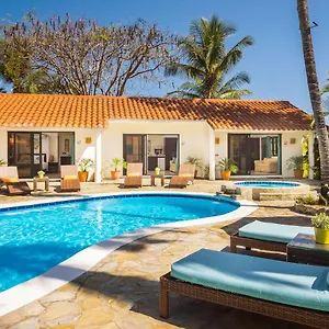 4* Couette-café Garden By The Sea